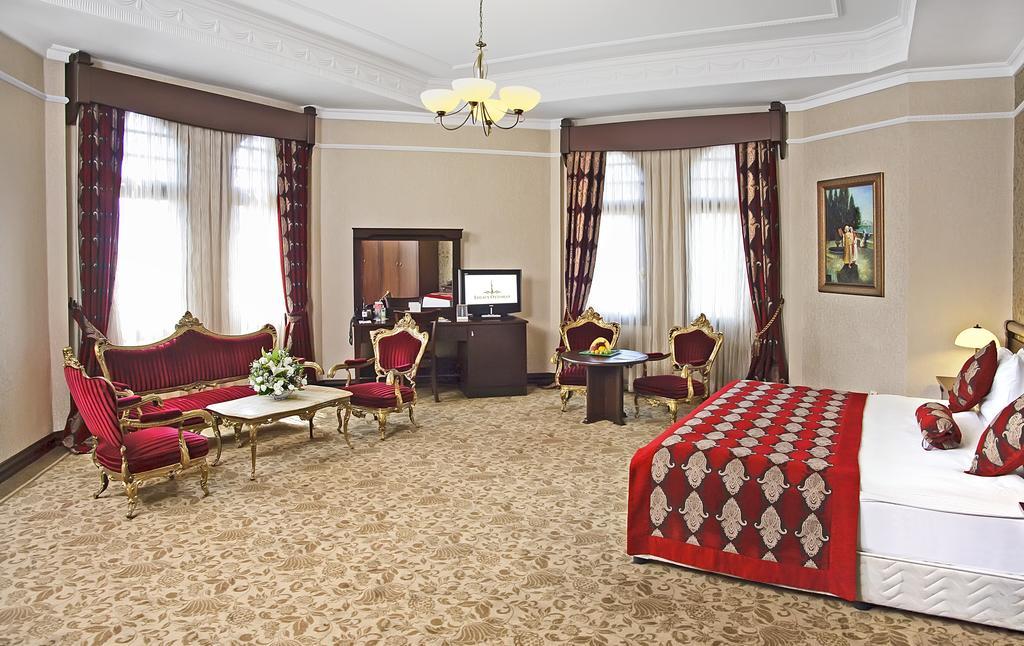 Junior Suite with Jacuzzi