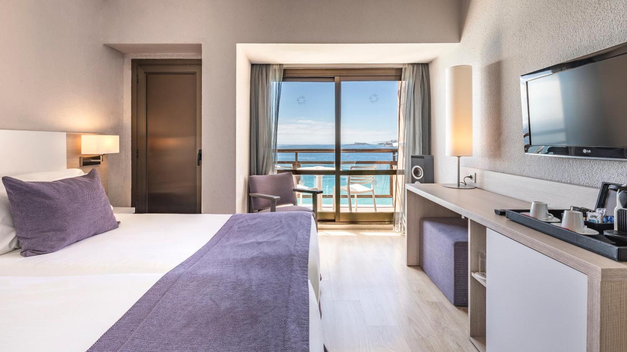 Junior Suite Sea View,1306765372:JPEG