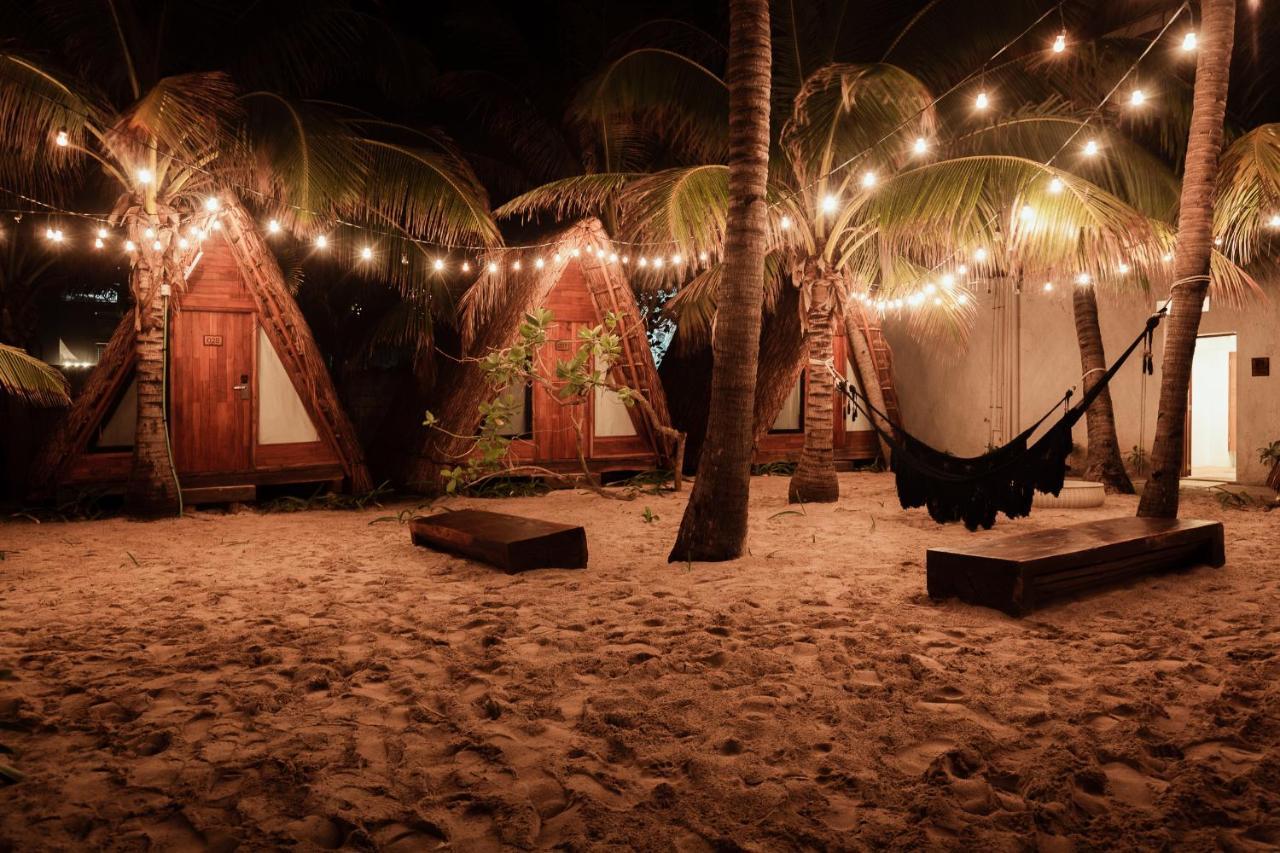 Private Teepee, Shared Bathroom,1025982346:JPEG