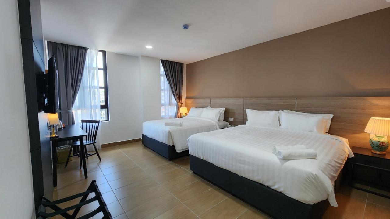 Chambre Quadruple Confort