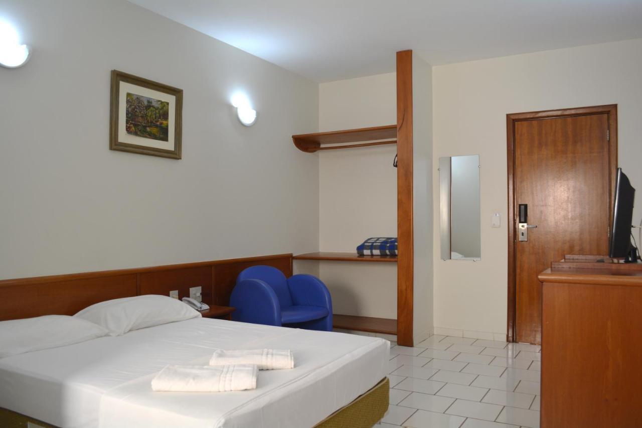 Quarto Duplo