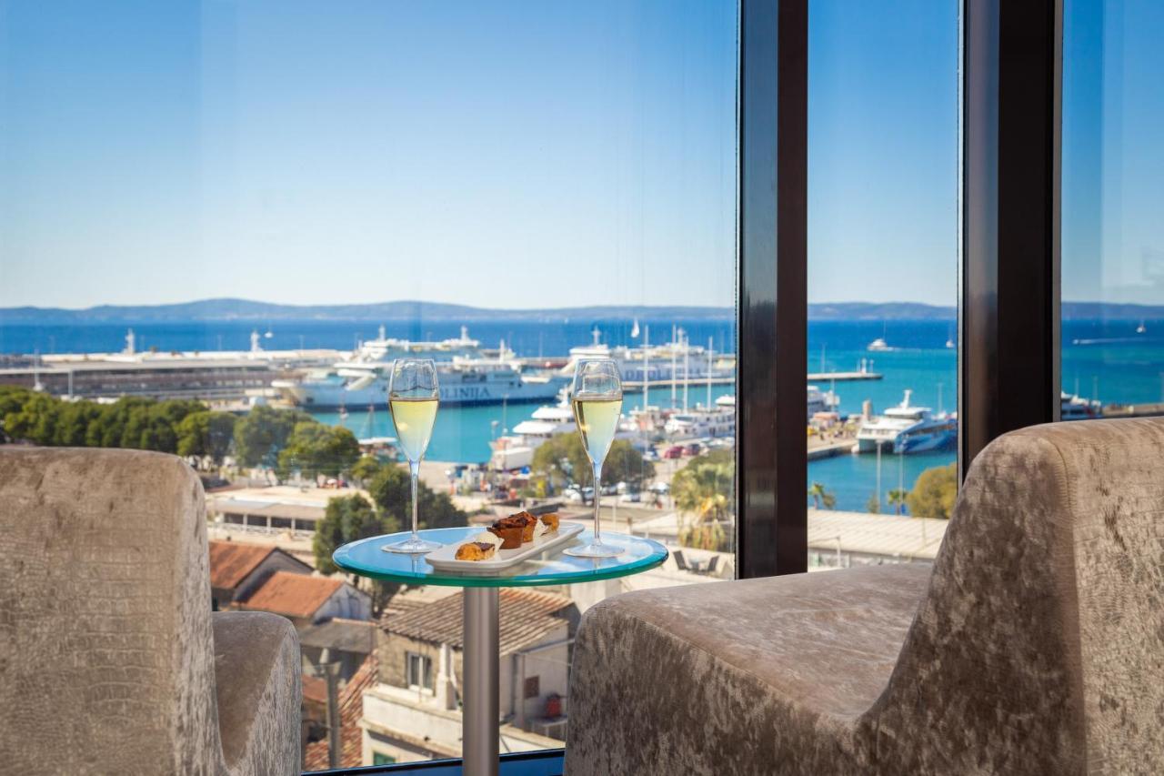 Suite Deluxe con vistas al mar
