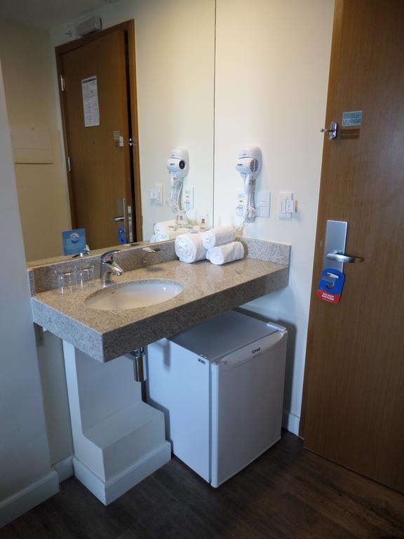 Quarto Standard com 2 Camas de Solteiro