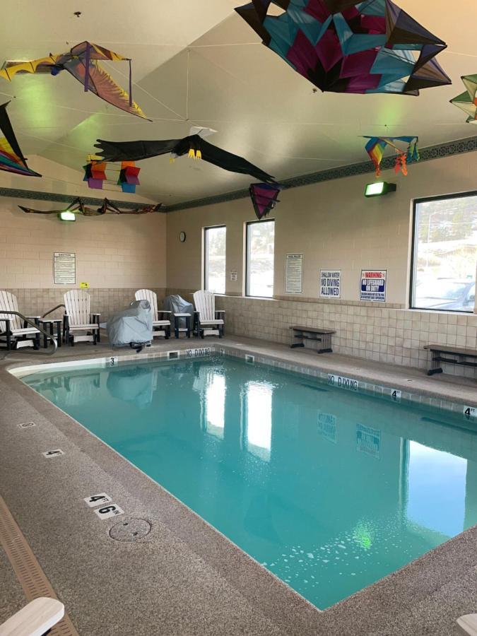 Deluxe Family Suite,1500118264:JPEG