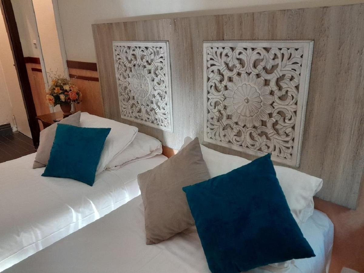 Standard Twin Room,1341833147:JPEG