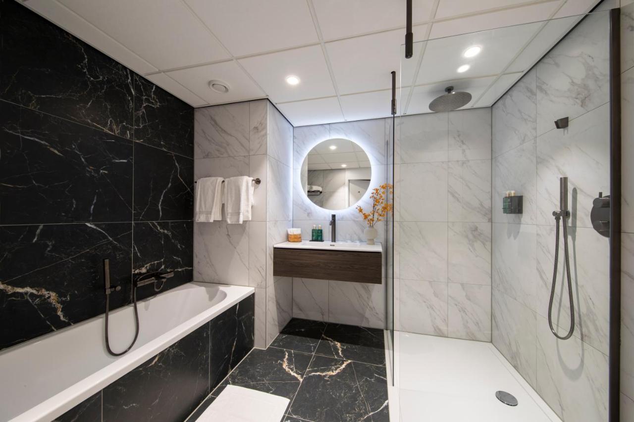 Junior Suite,1351392964:JPEG