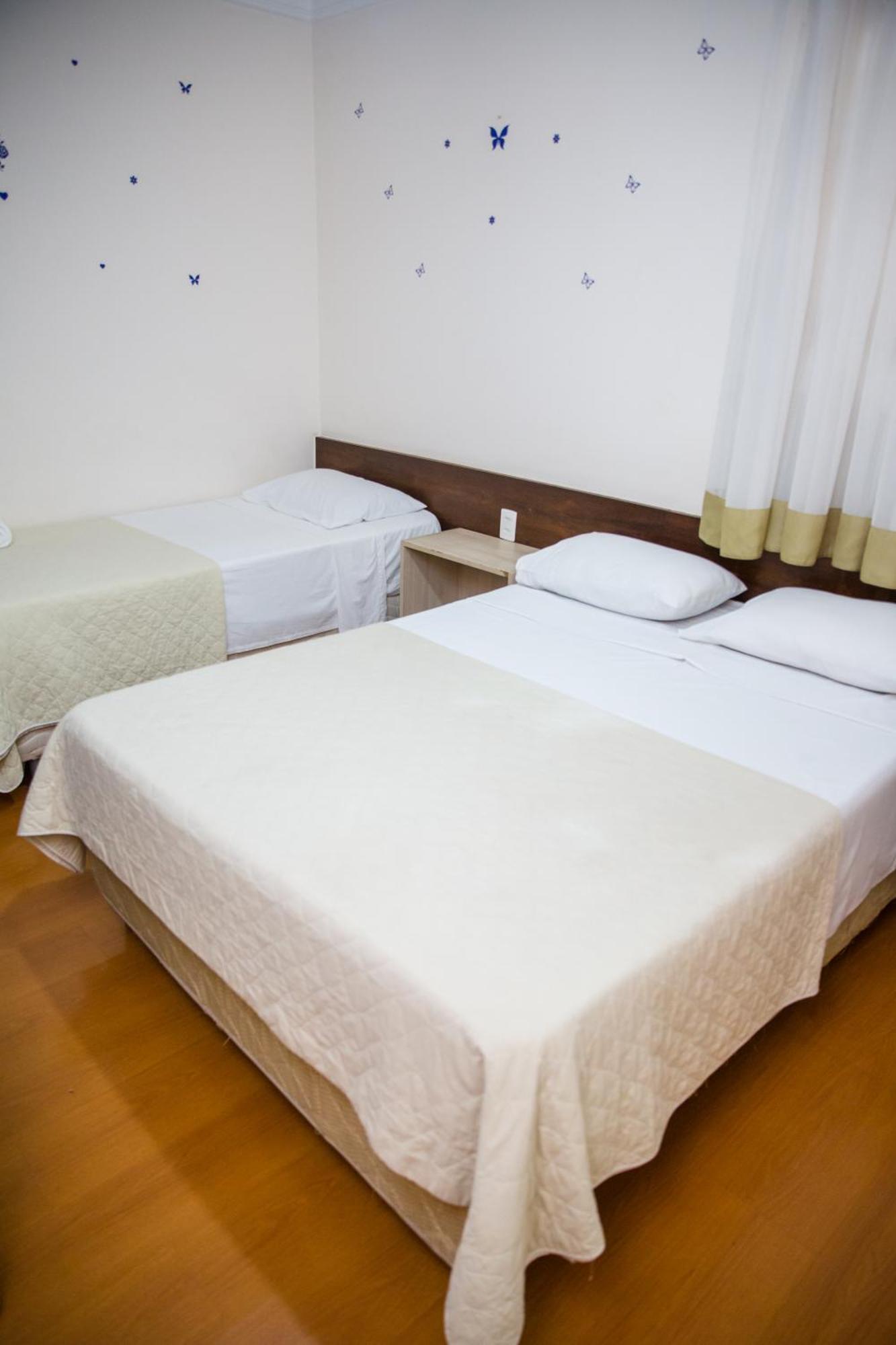 Quarto Triplo Standard