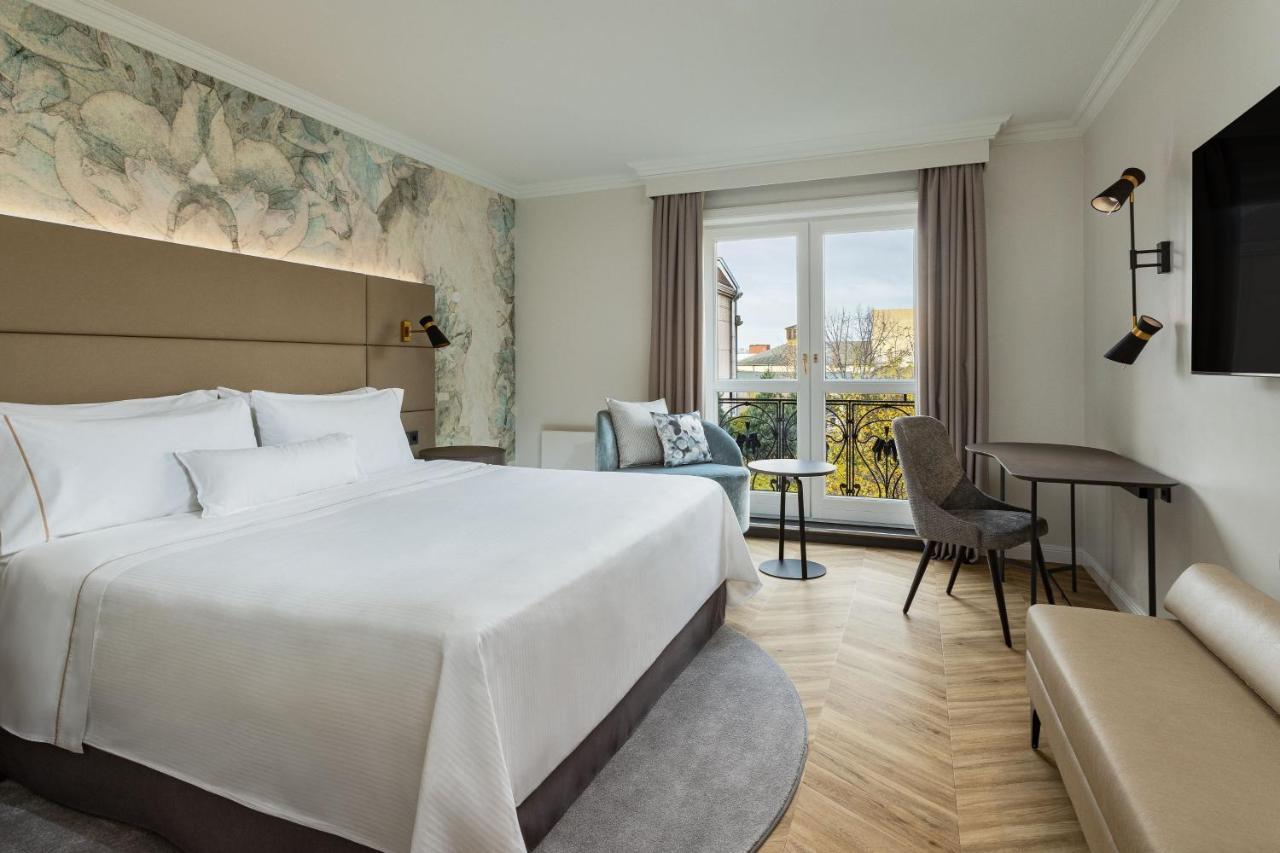 Deluxe King Room with Garden View,1187937079:JPEG