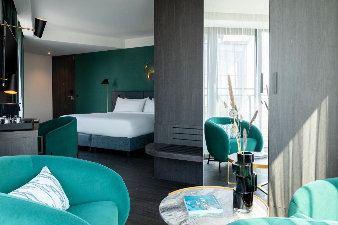 Junior King Suite,1541056615:JPEG