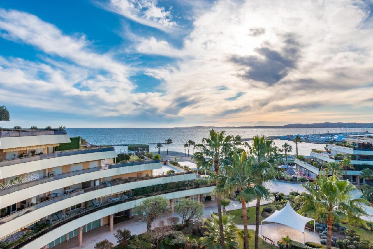 Chambre Double Premium avec 2 Lits Doubles et Balcon - Vue sur Mer