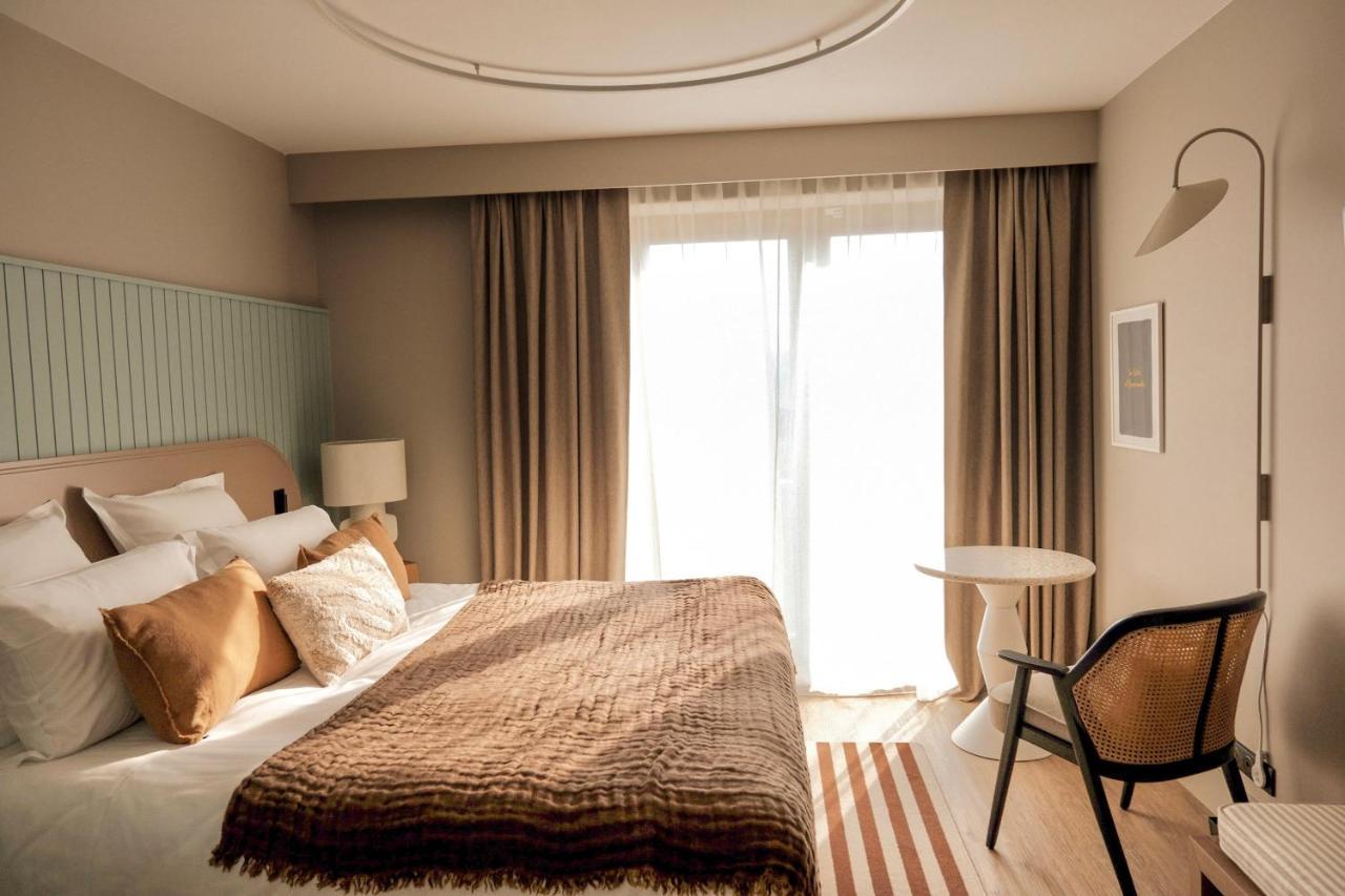 Chambre Double Classique avec Vue sur Mer Partielle