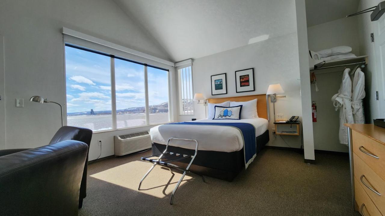 Junior Suite with Bay View,1078134556:JPEG
