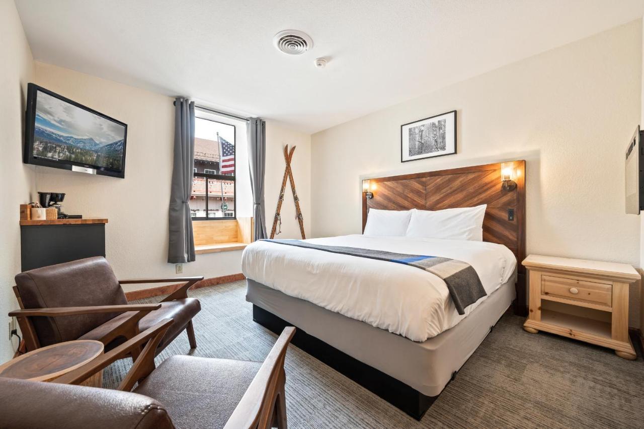 Deluxe King Room,1386841688:JPEG