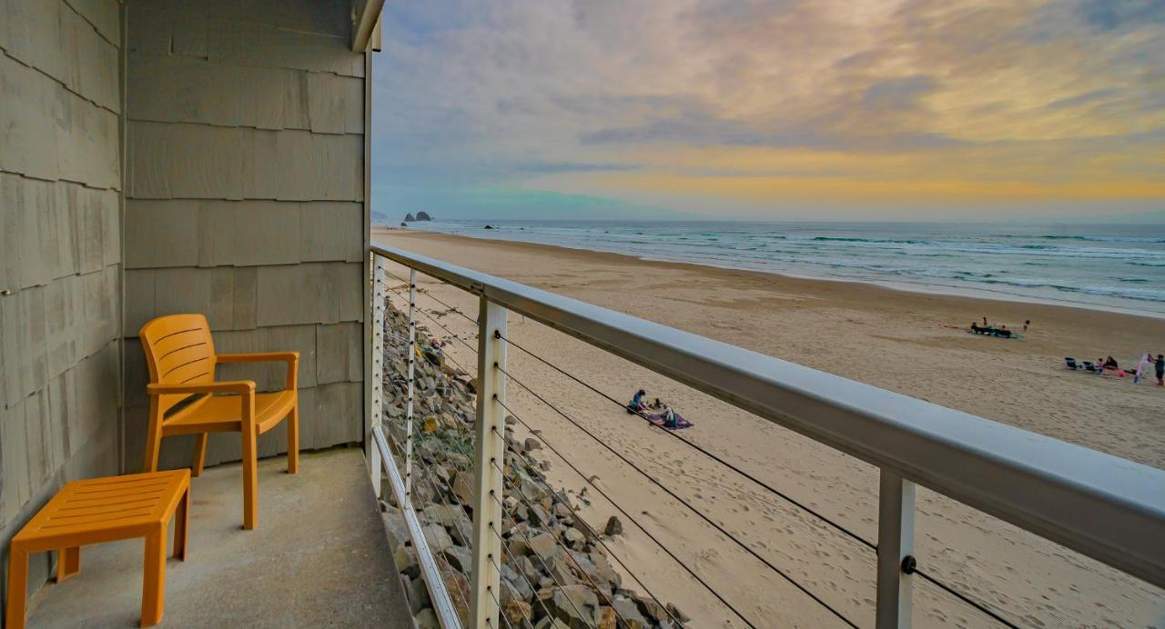 Suite with Sea View,1681754033:JPEG