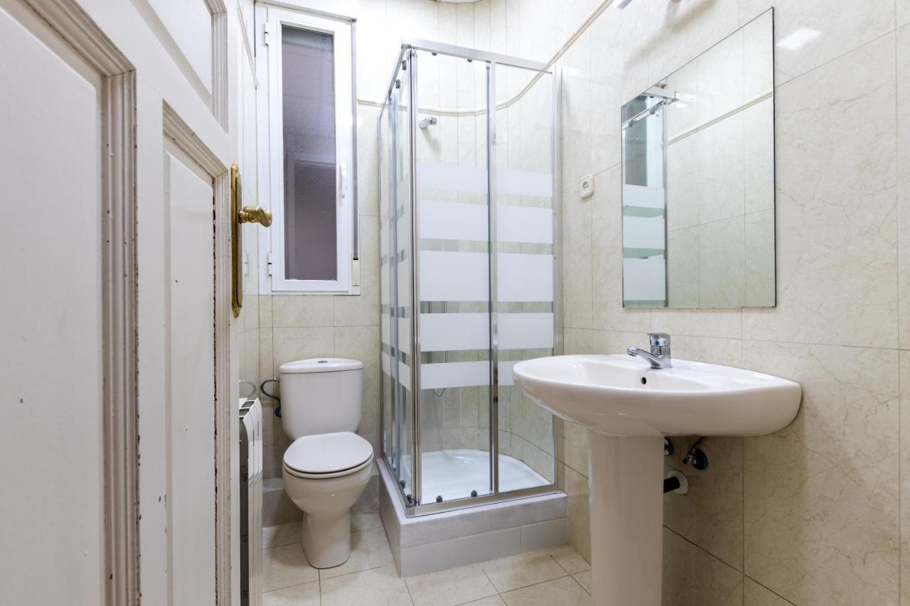 Habitación Estándar con baño compartido - 2 camas