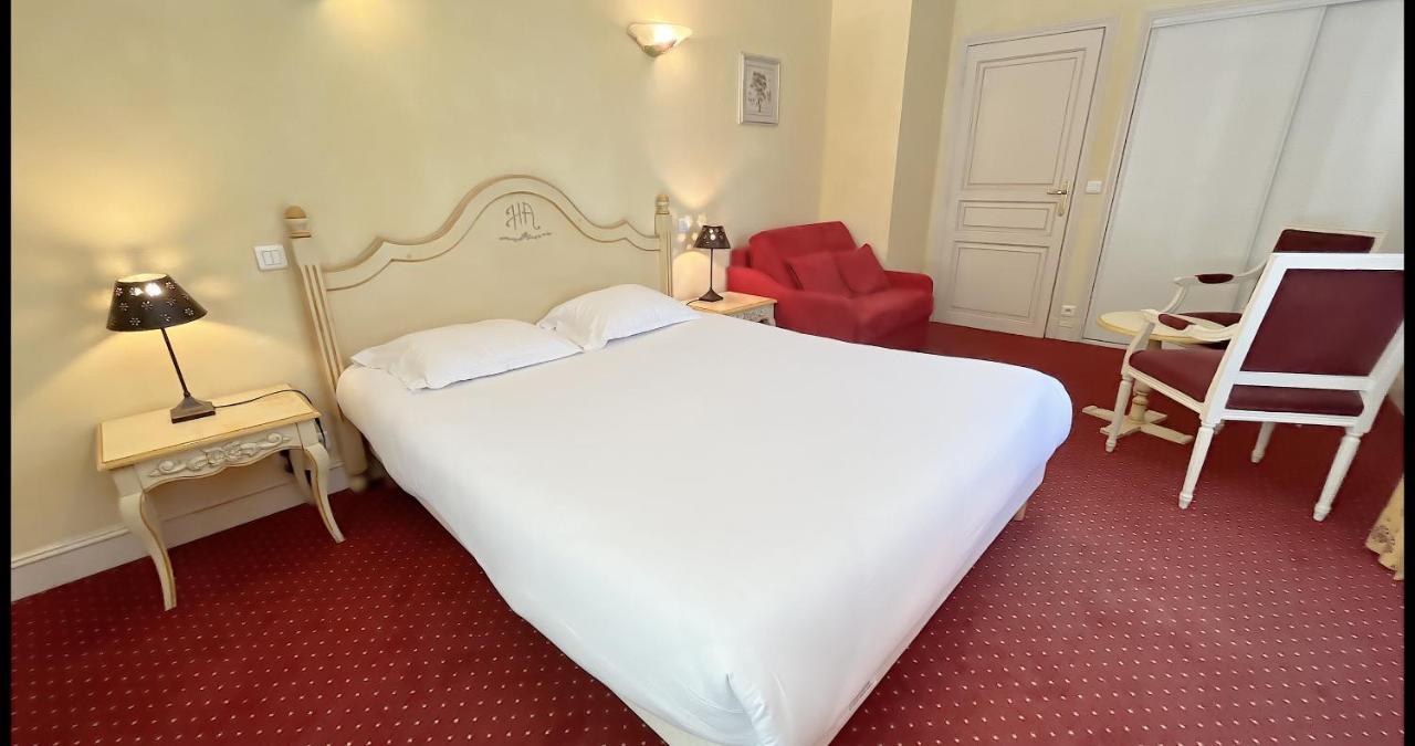 Standard Double Room,1527634360:JPEG