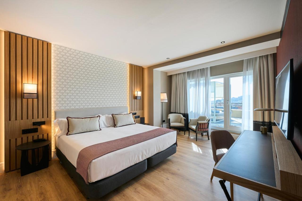 Deluxe Junior Suite with Private Pool,1417587174:JPEG