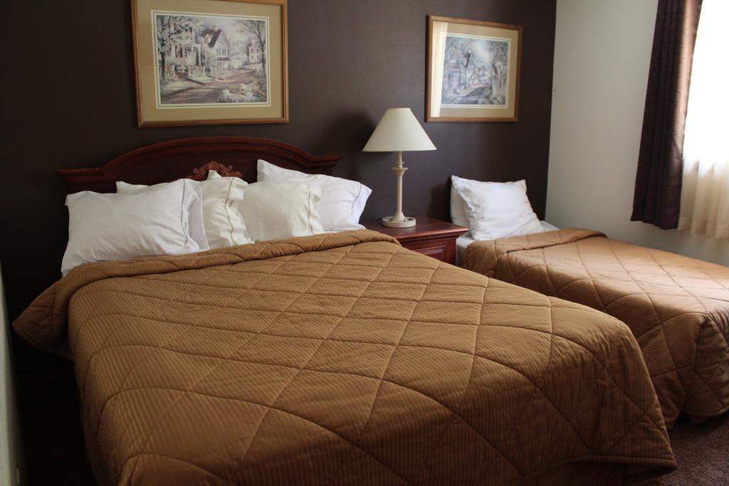 Triple Room,1565164669:JPEG