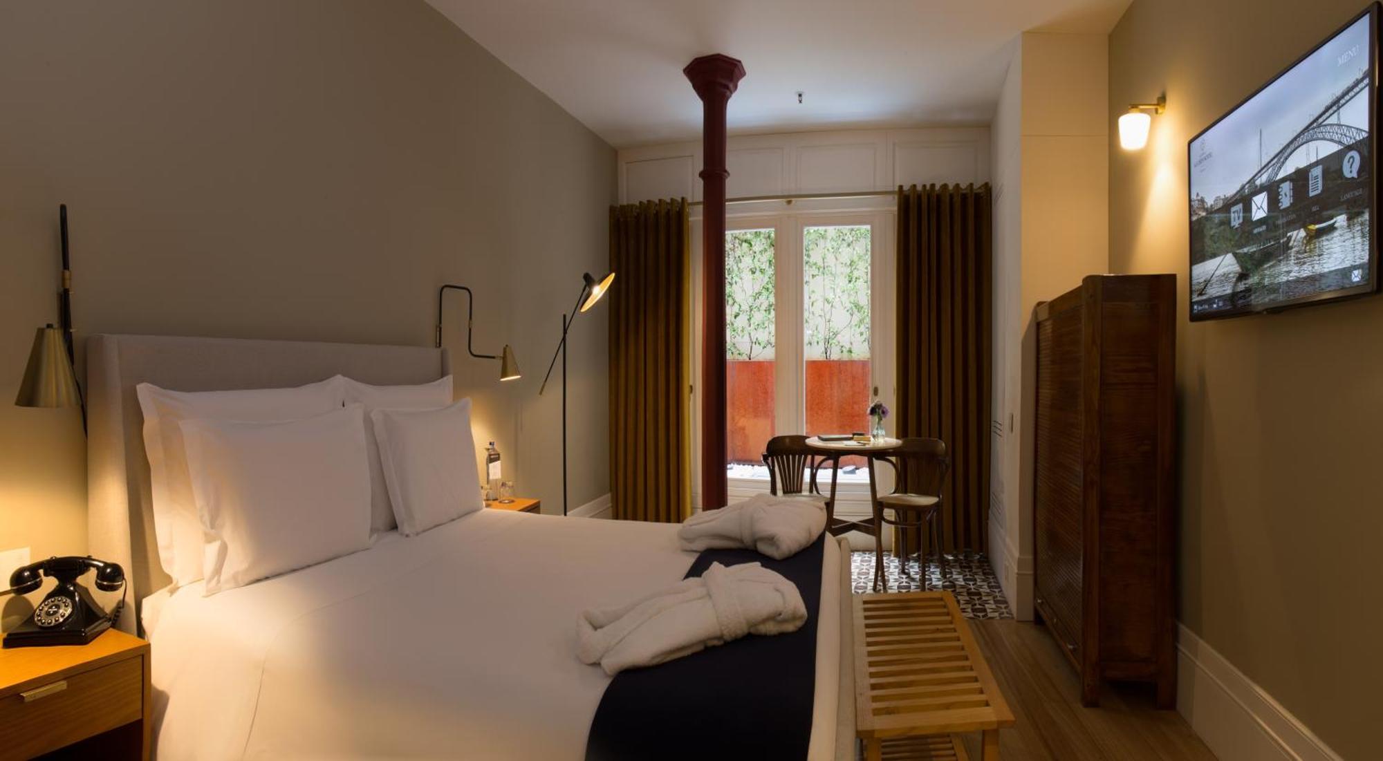 Double Room,1433295427:JPEG