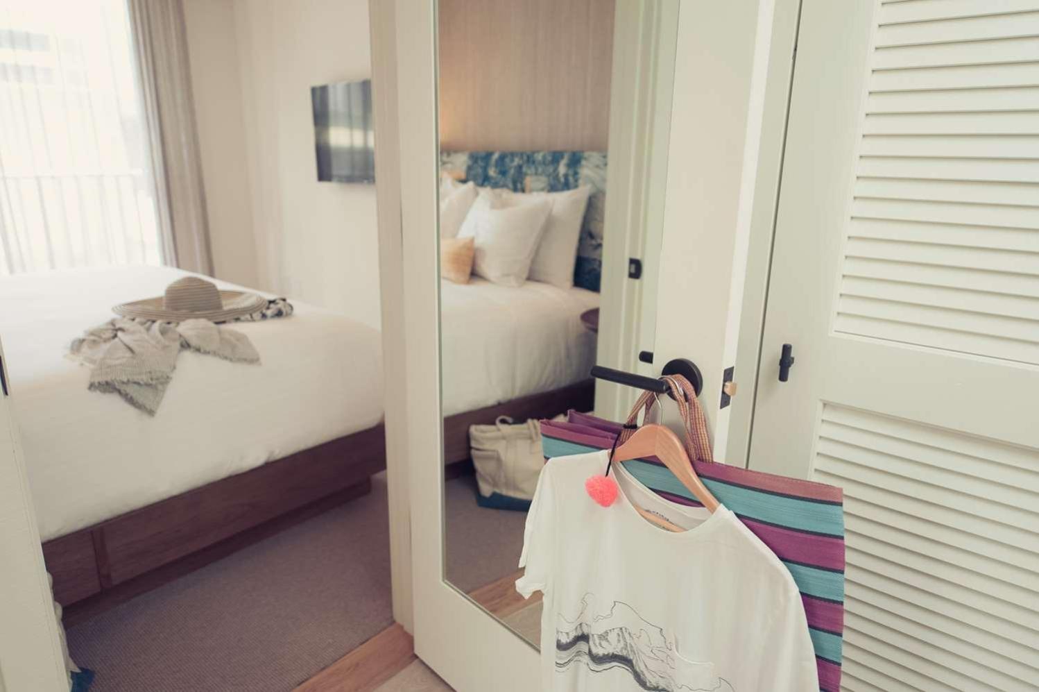 Three-Bedroom Suite,1434576784:JPEG