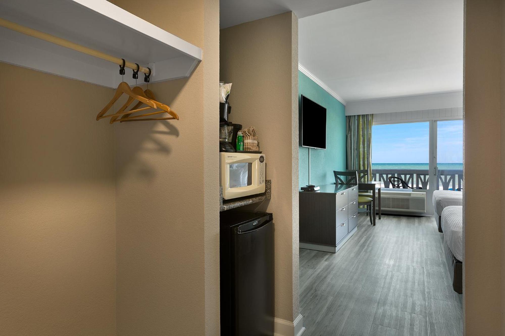 Oceanfront Room – Jamaican Building