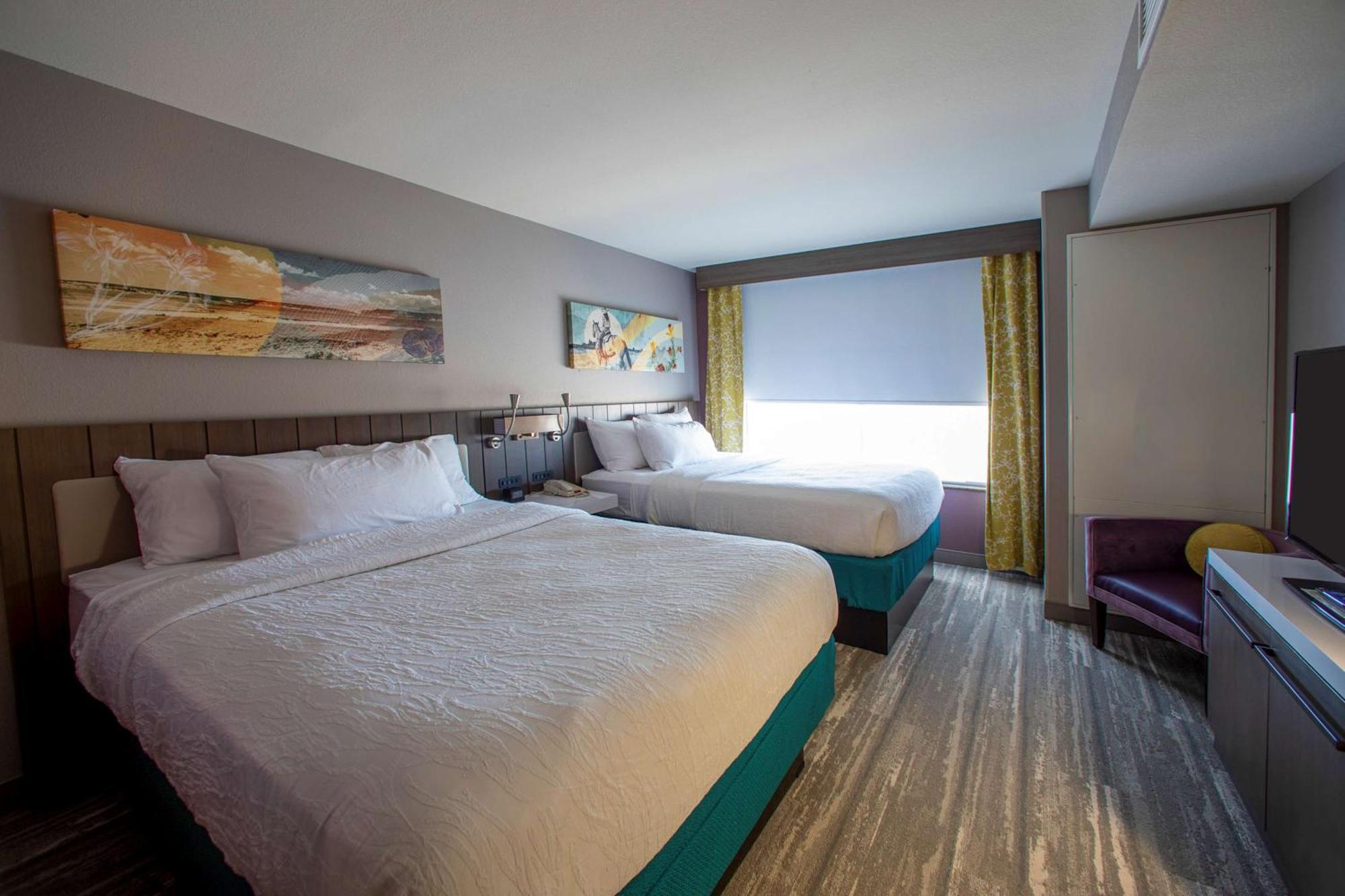 Deluxe Queen Room with Two Queen Beds,1449427969:JPEG