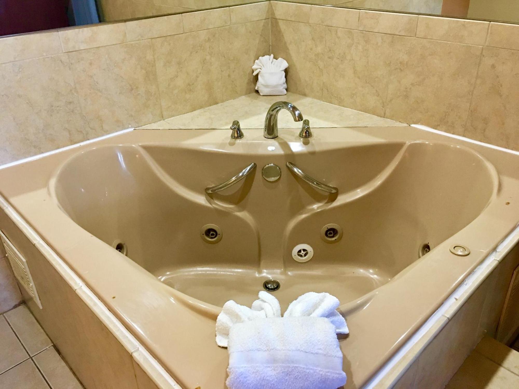 King Room with Spa Bath,880719545:JPEG
