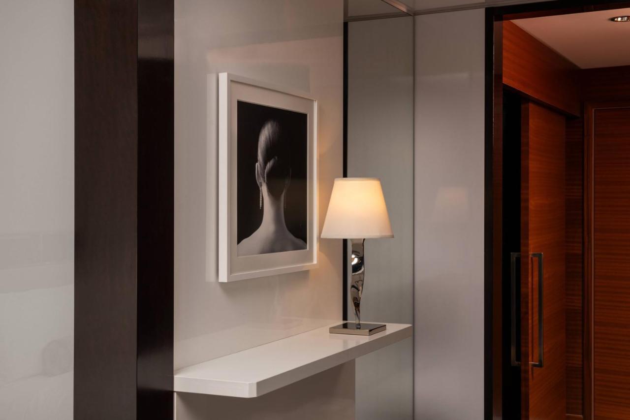 Deluxe King, Guest Room, 1 King, City View