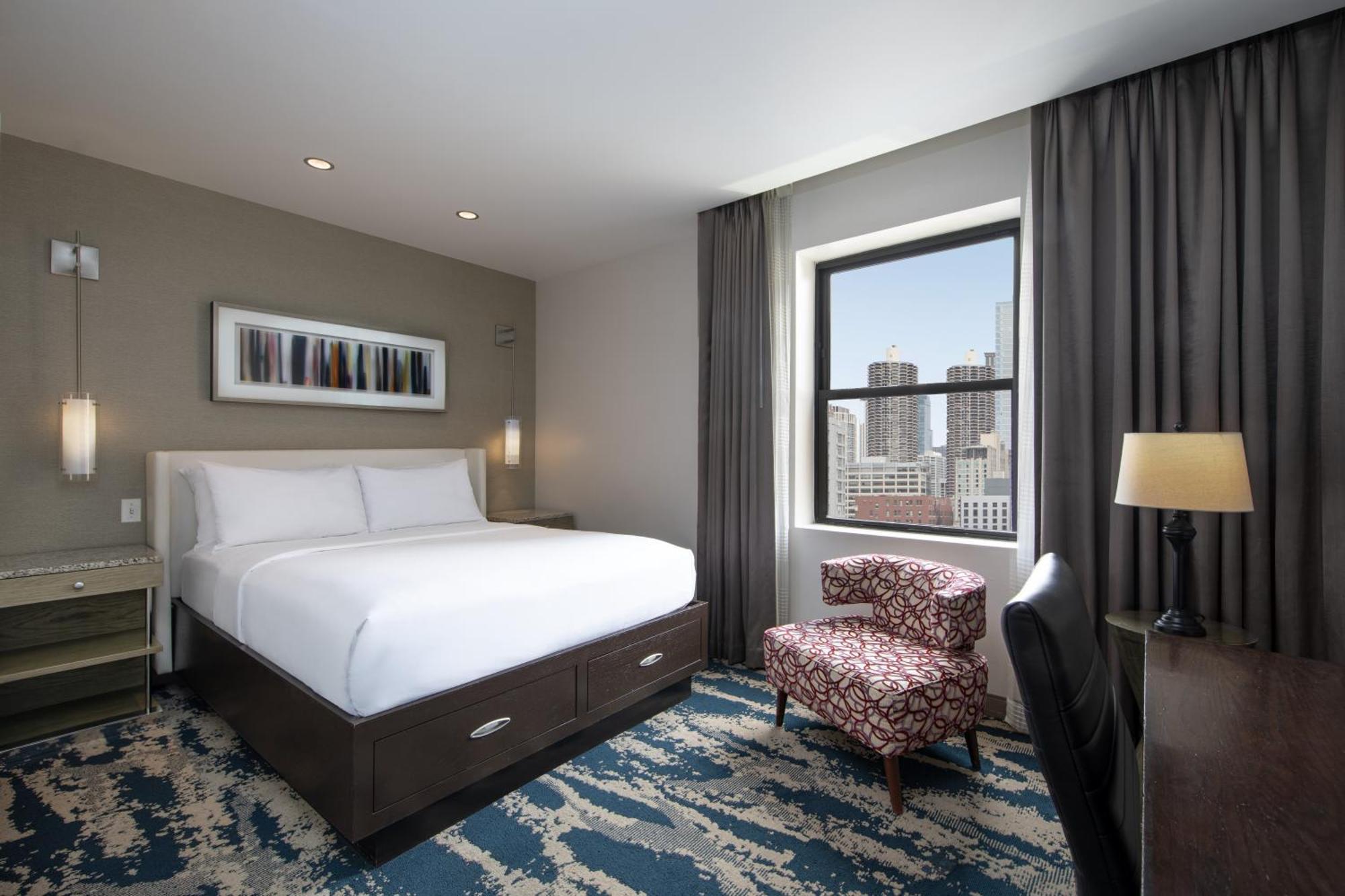 Chambre Lit Queen-size - Accessible aux Personnes à Mobilité Réduite