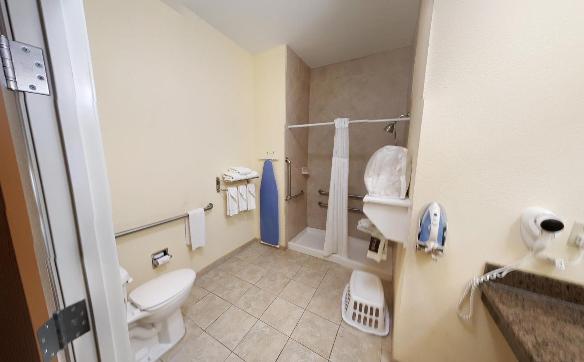 Double Room,1527535453:JPEG