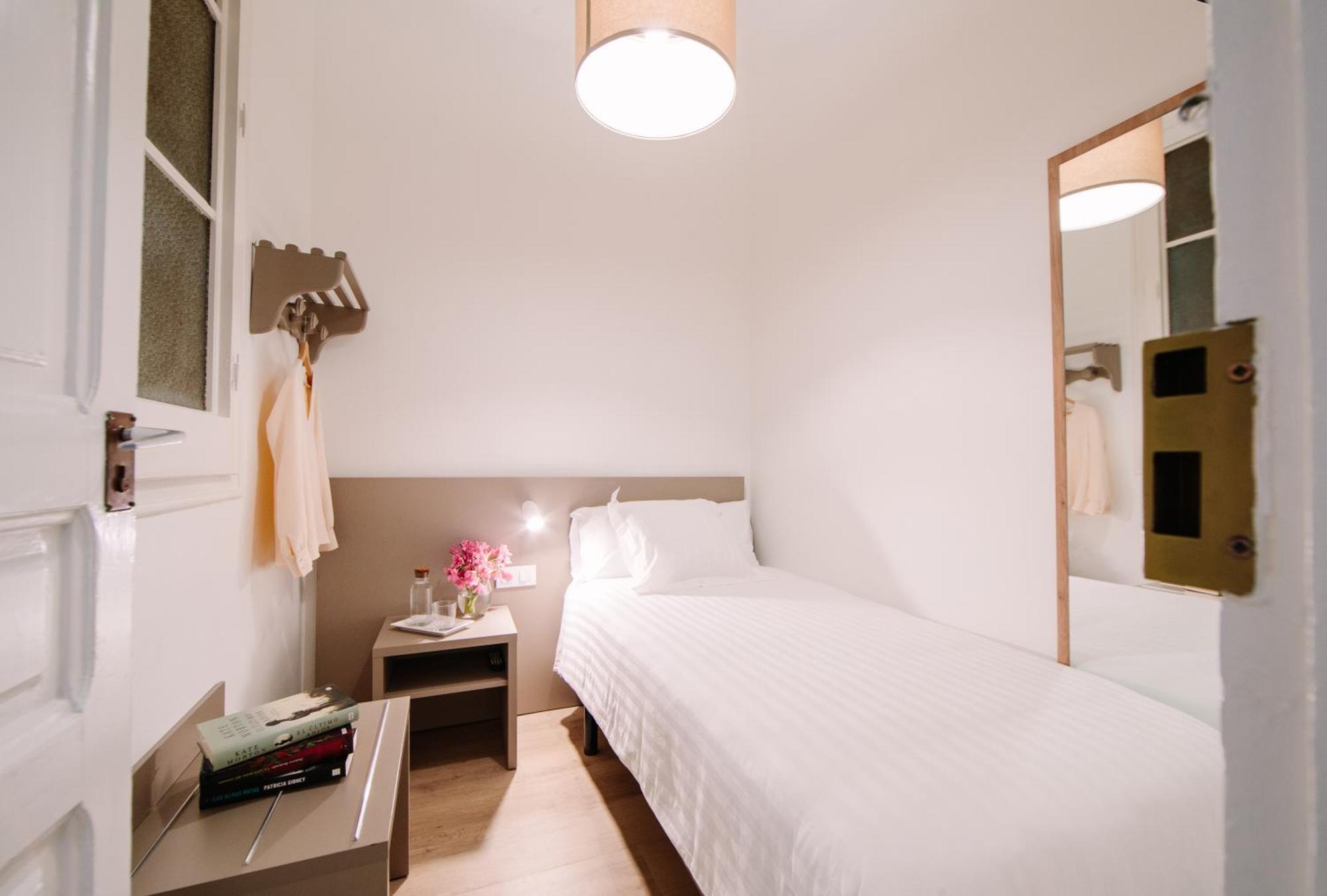 Chambre Simple Économique avec Salle de Bains Commune