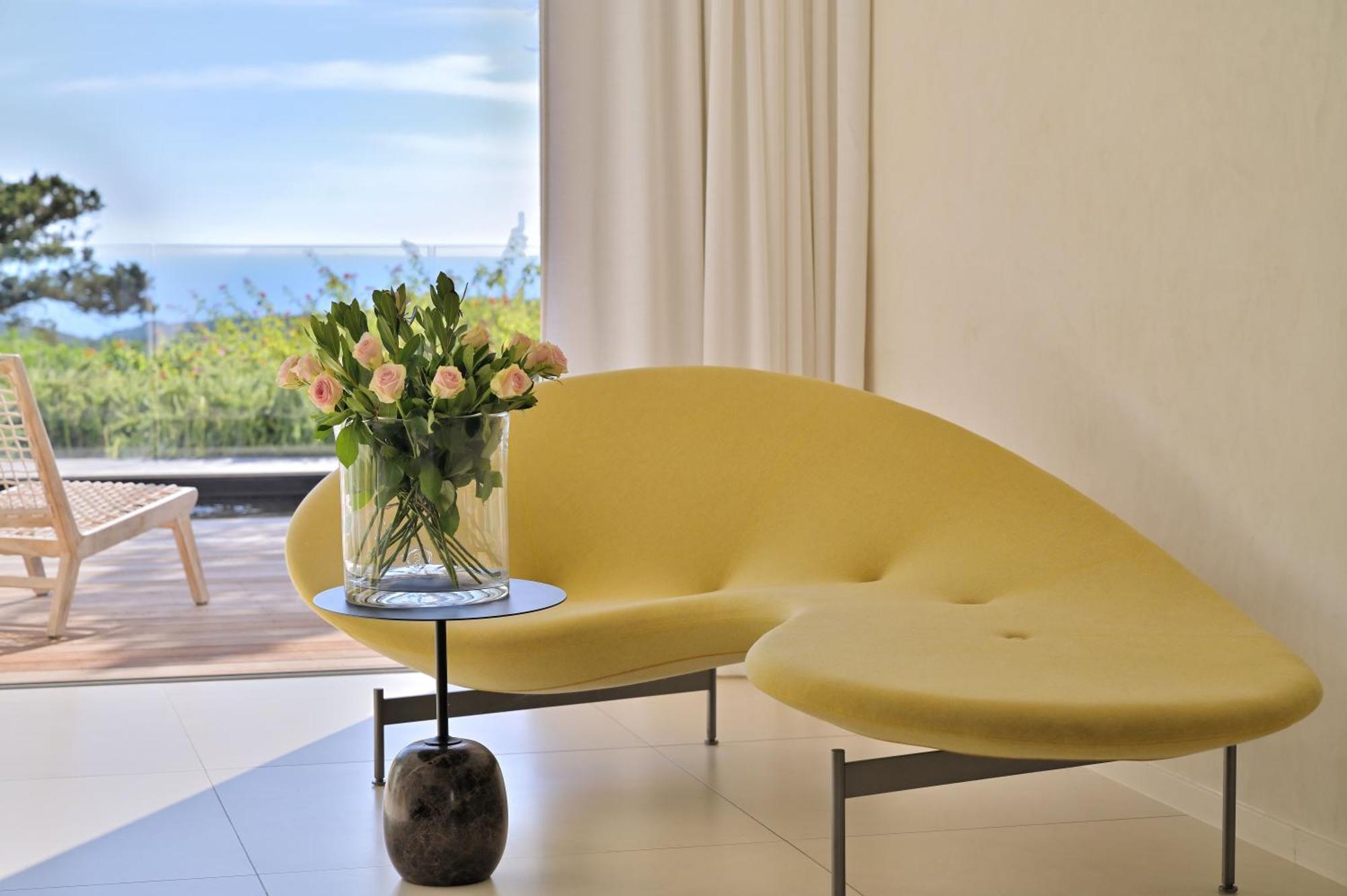 Suite Signature 60 m² avec Piscine Privée et Vue Mer