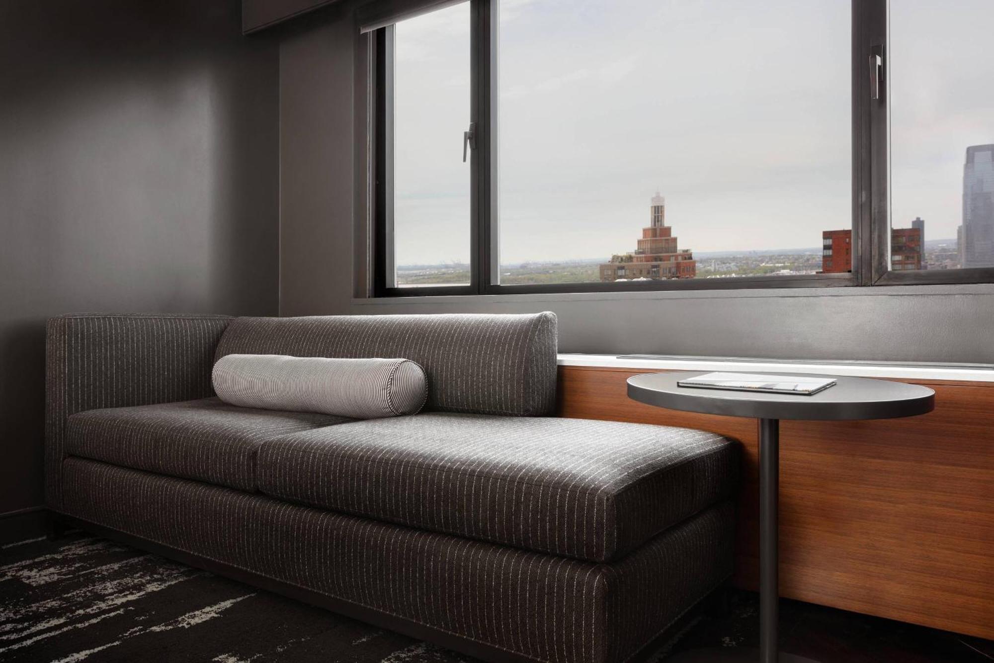 Deluxe King room Hudson River View,1609721340:JPEG