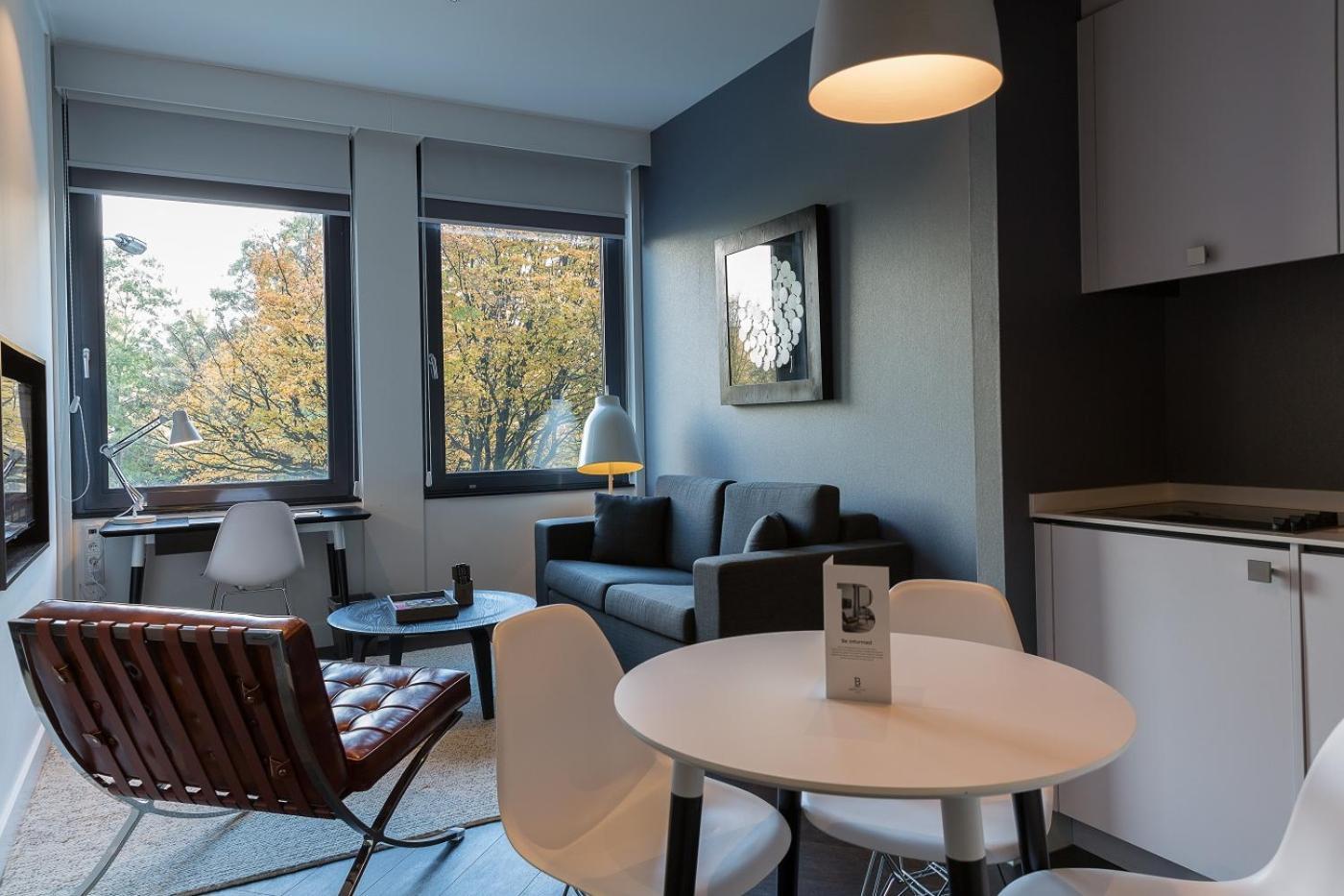 One-Bedroom Apartment,1544896765:JPEG