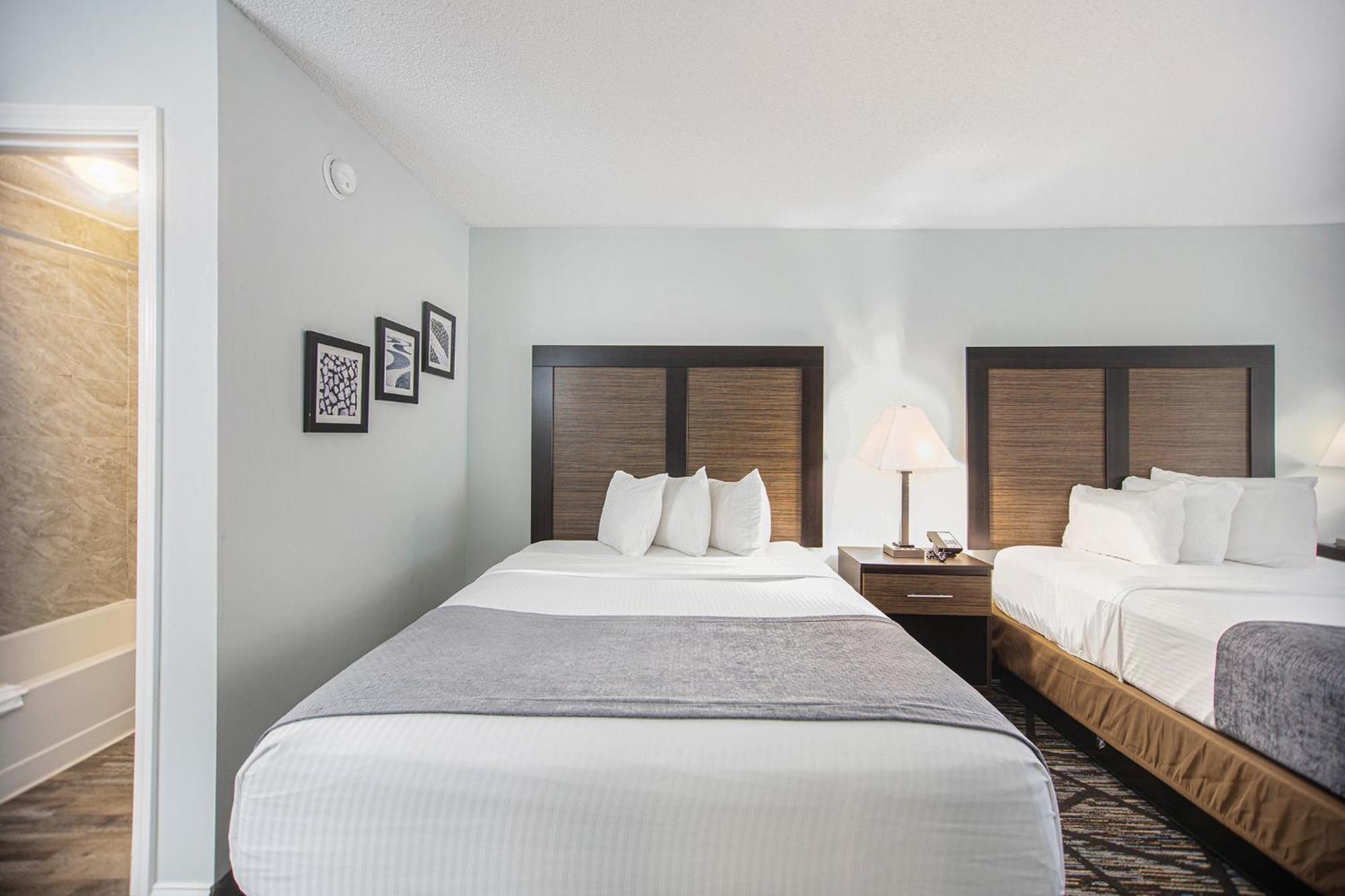 Queen Room with Two Queen Beds - First Floor/Non-Smoking