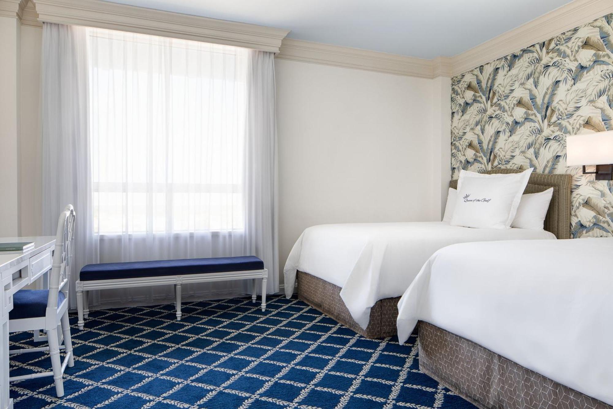 Deluxe Double Room with Two Double Beds and Ocean View - Beachfront,1553068423:JPEG