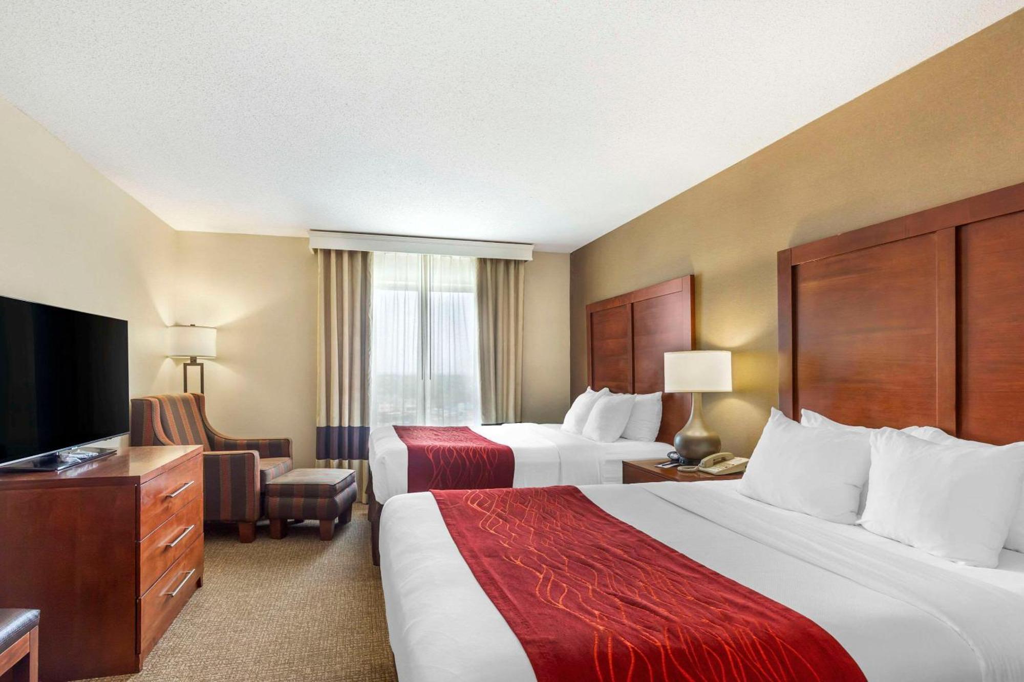 Queen Room with Two Queen Beds - Non-Smoking