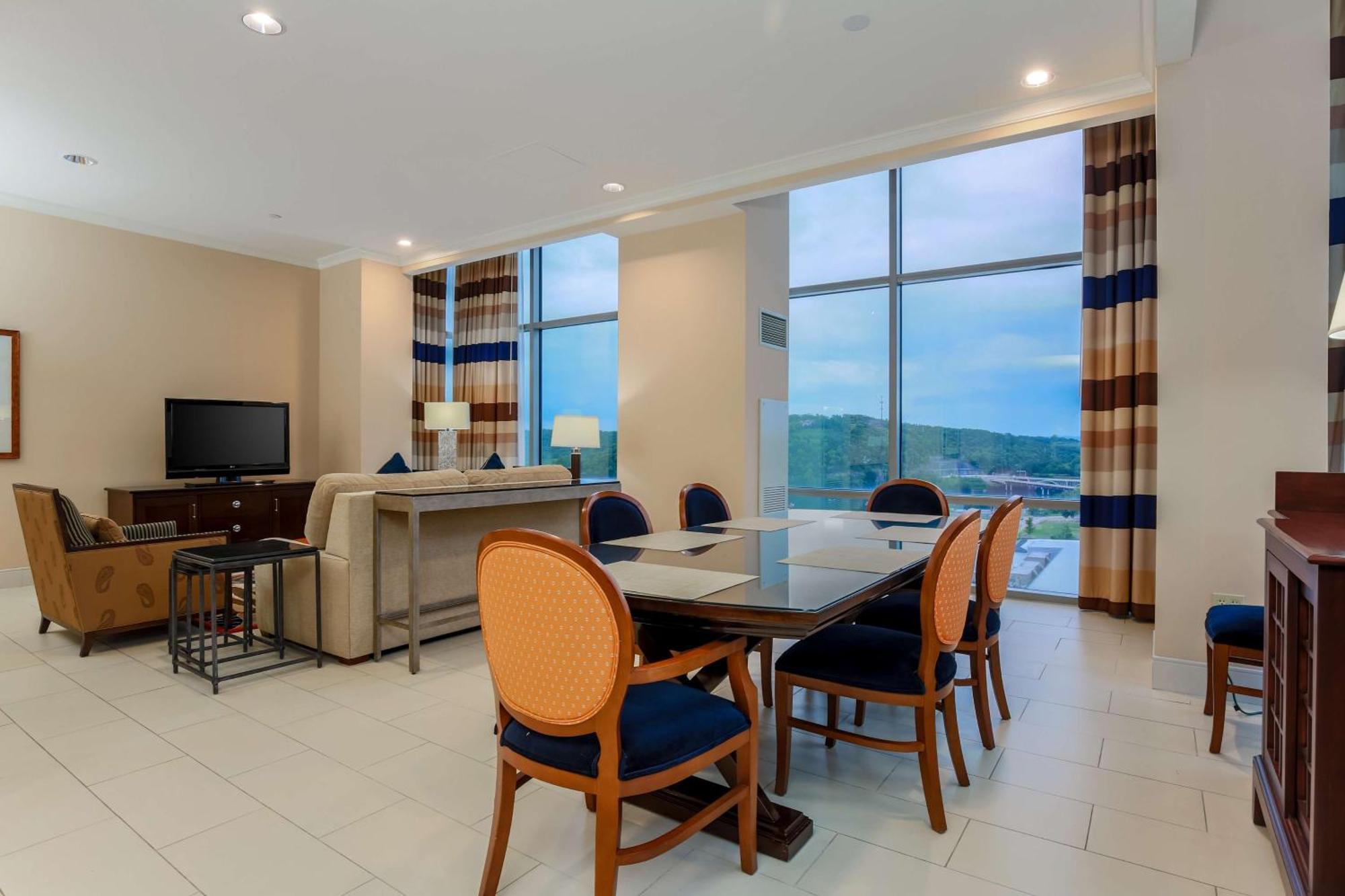One-Bedroom Presidential King Condo,566225466:JPEG