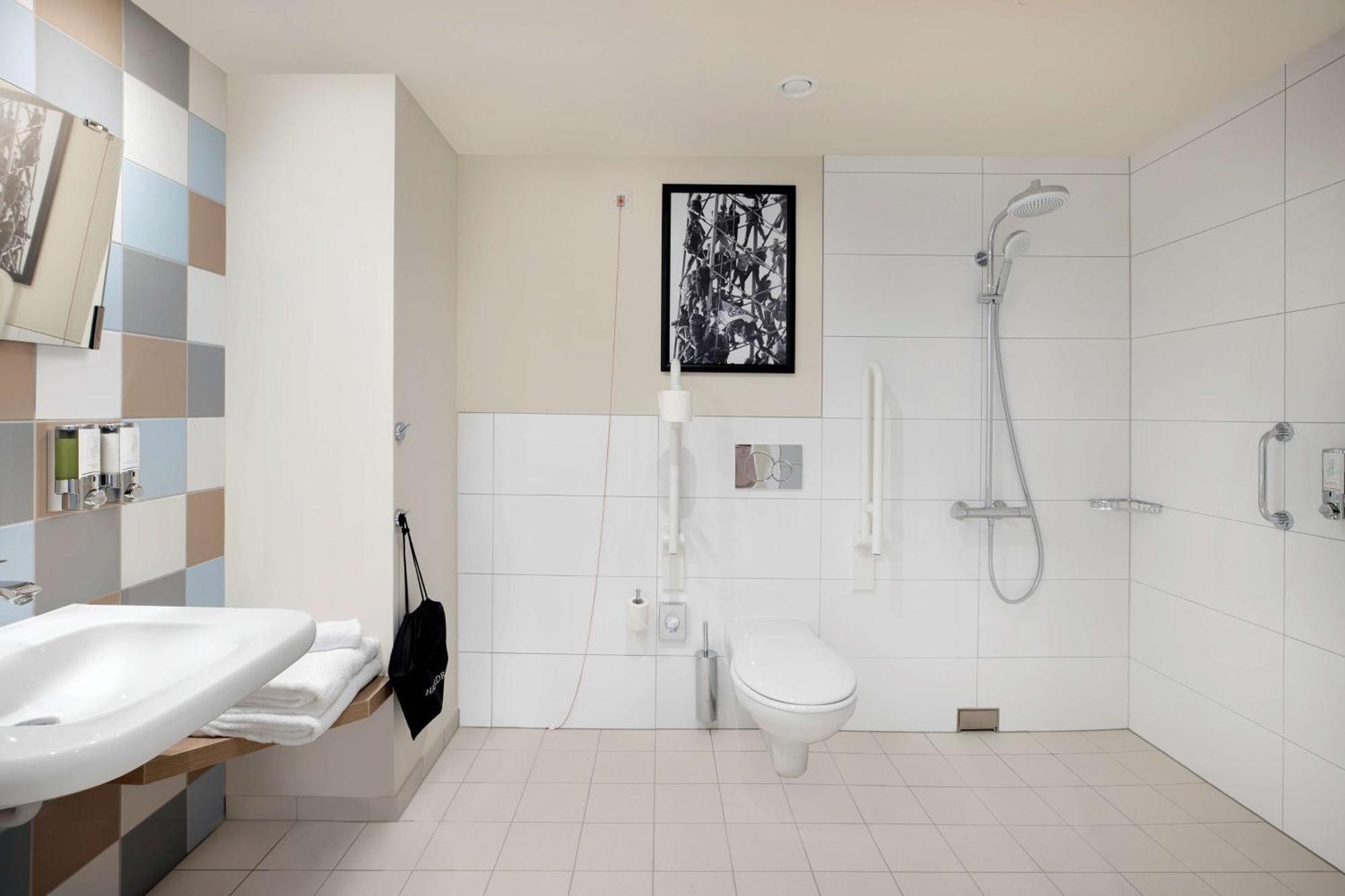Zimmer mit Queensize-Bett – barrierefrei