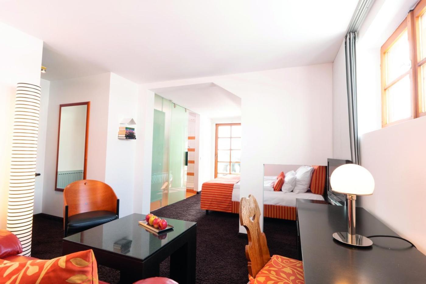Double Room,1588157277:JPEG