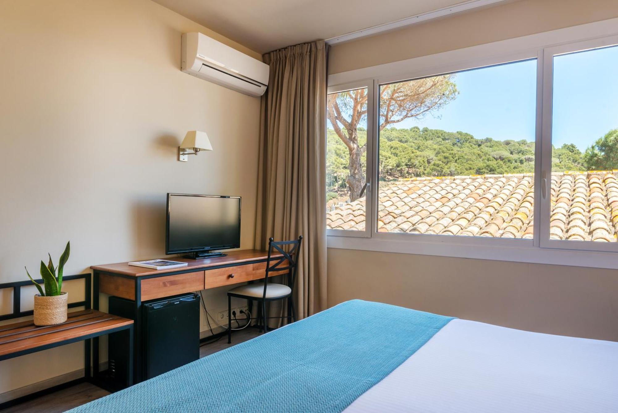 Chambre Double avec Fenêtre