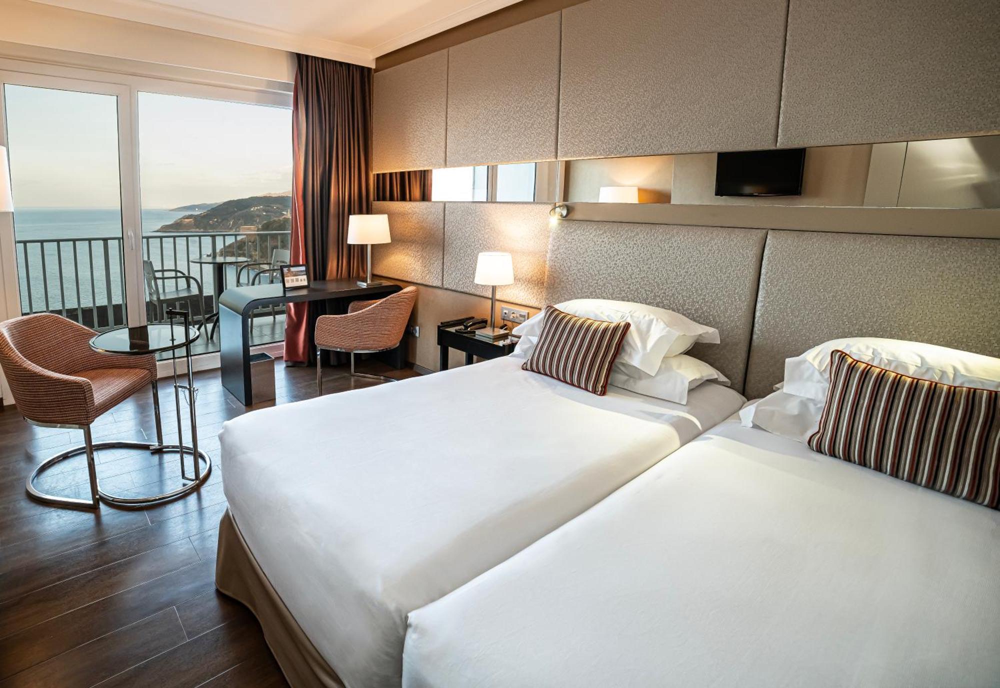 Chambre Double ou Lits Jumeaux Privilège avec Balcon - Vue sur Mer