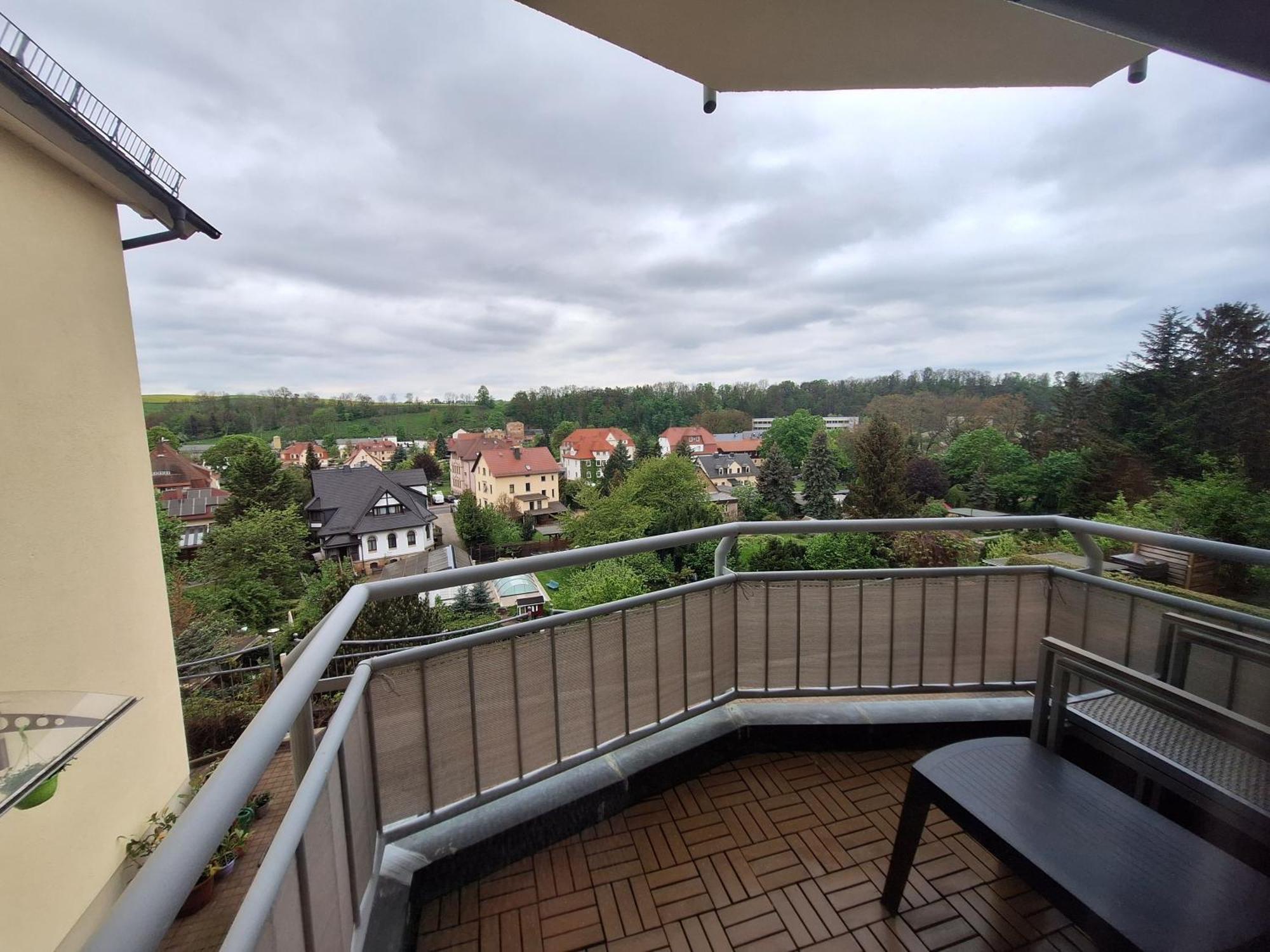 Two-Bedroom Apartment with Balcony,1587506462:JPEG
