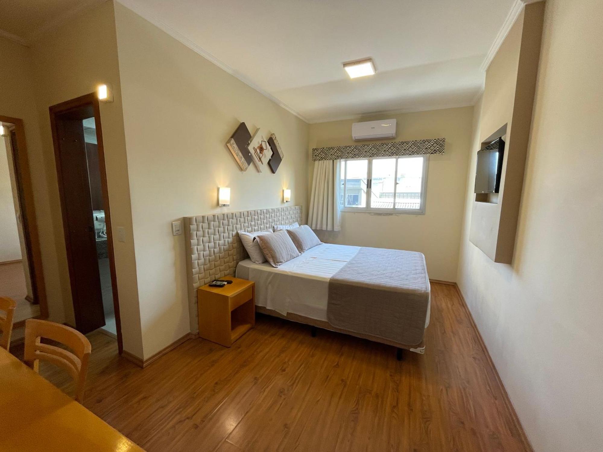Quarto Duplo Standard