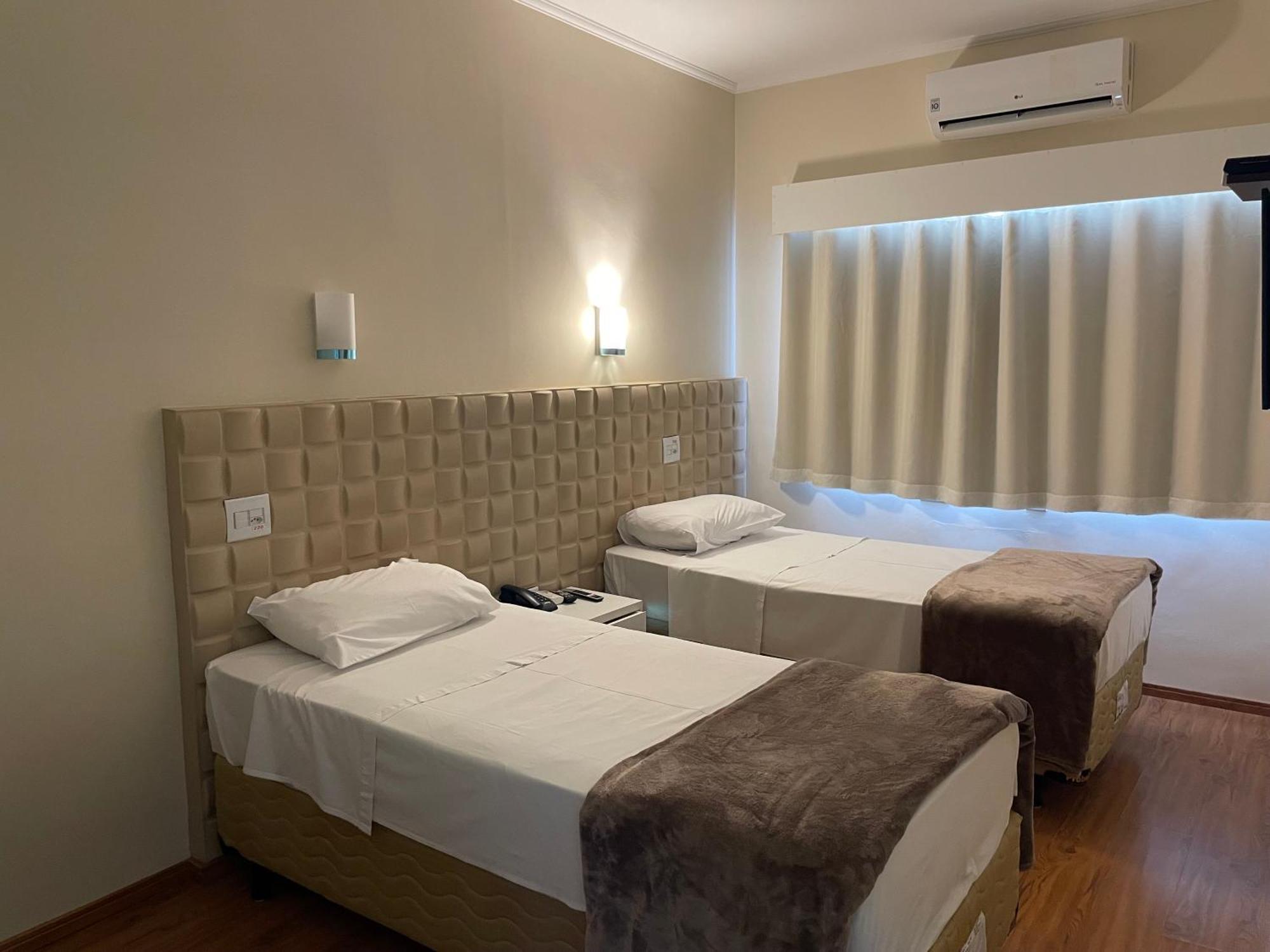 Standard Twin Room,1592078998:JPEG