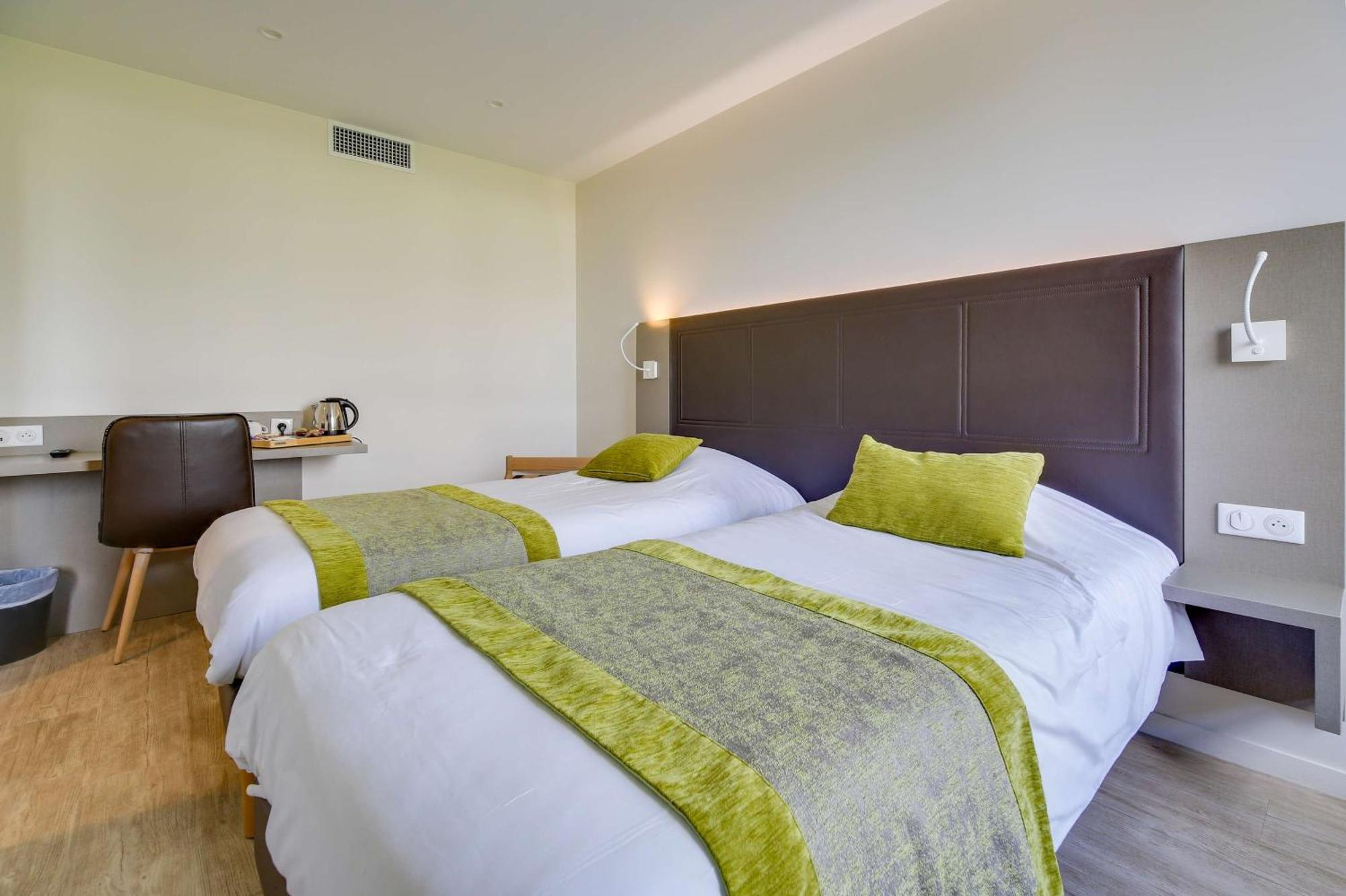 Chambre Familiale (2 Adultes et 2 Enfants)