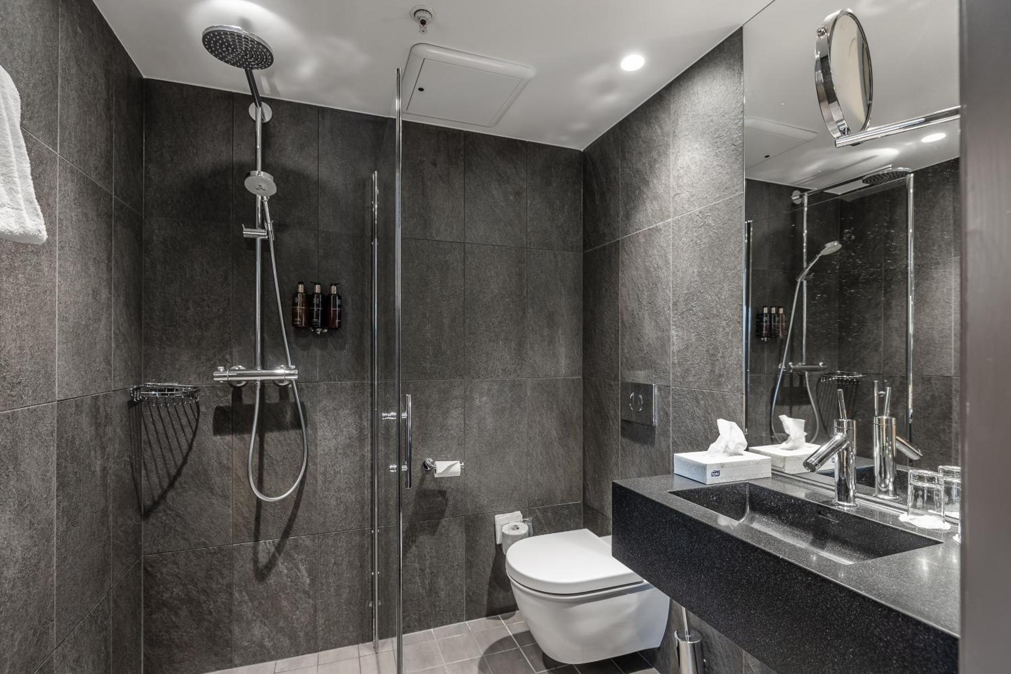 Standard Twin Room,1629889333:JPEG