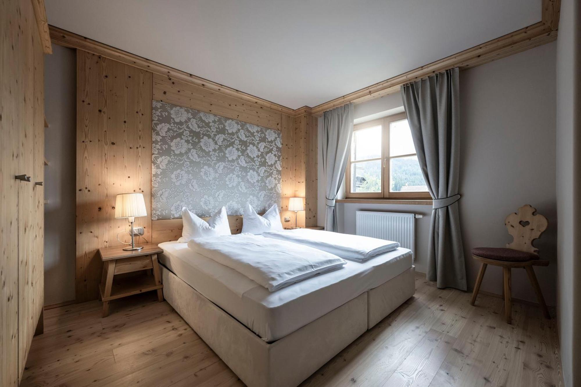 Suite with Balcony,1602334013:JPEG