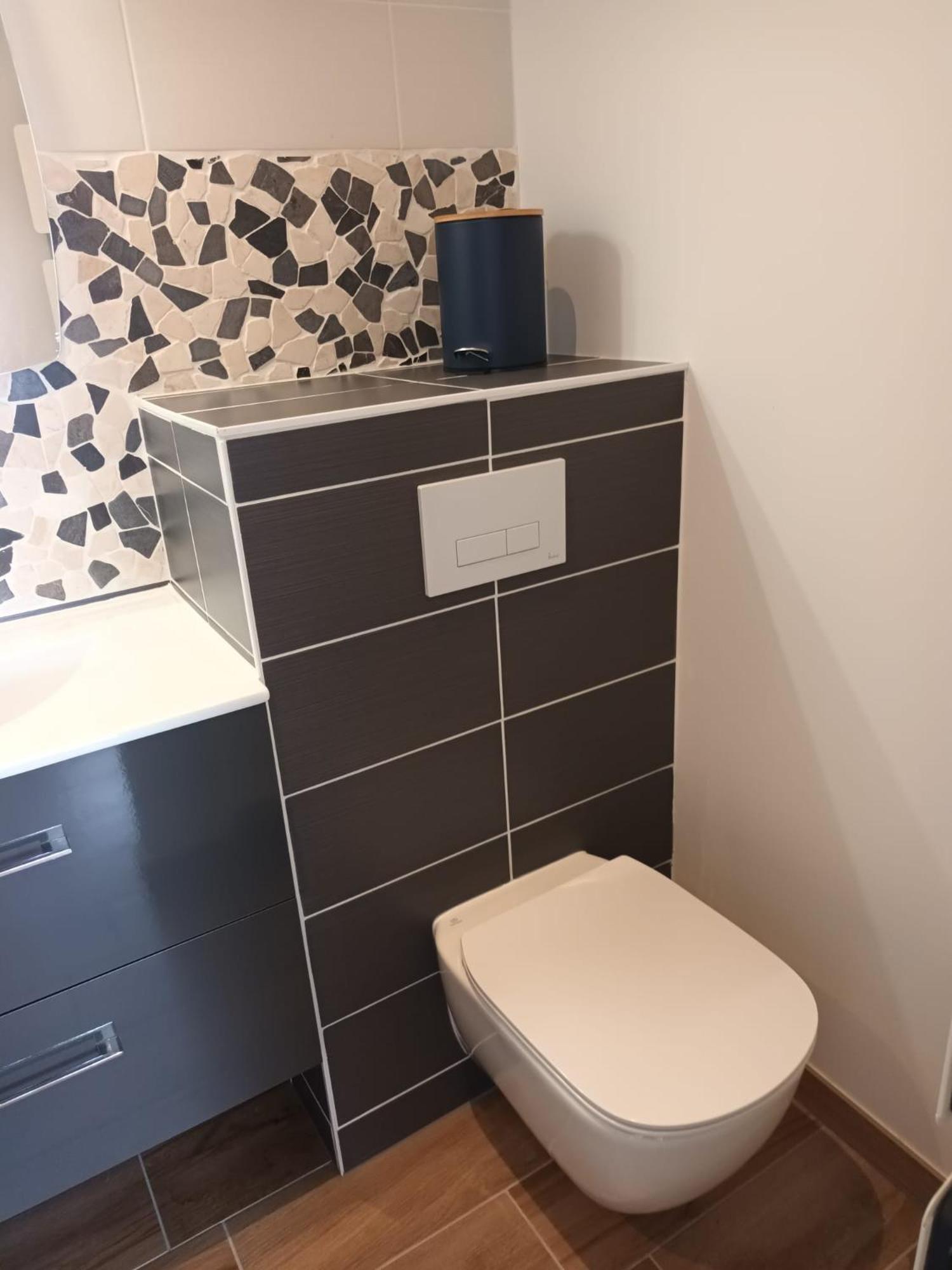 Studio Deluxe