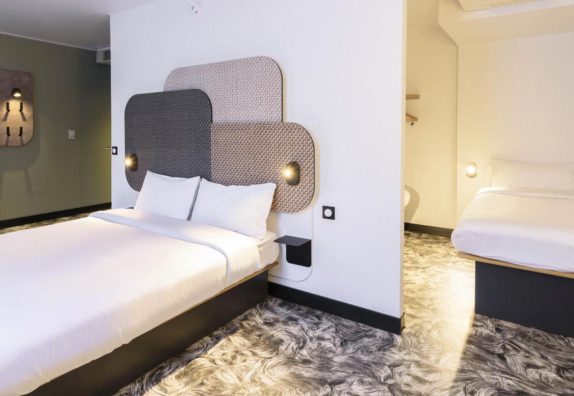 Triple Room,1603749422:JPEG